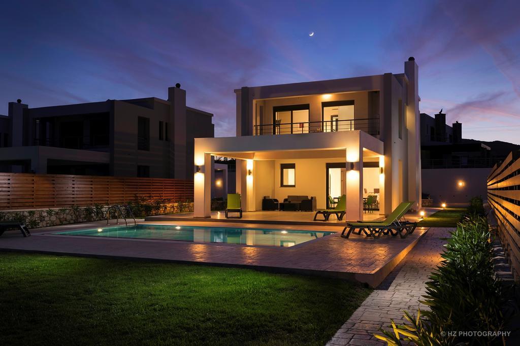 Antonoglou Beach Villas - Waterfront Luxury Retreat Λαχανιά Δωμάτιο φωτογραφία