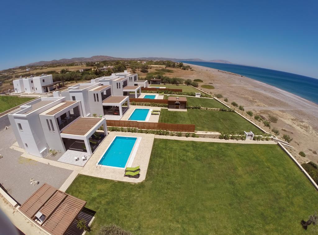 Antonoglou Beach Villas - Waterfront Luxury Retreat Λαχανιά Εξωτερικό φωτογραφία