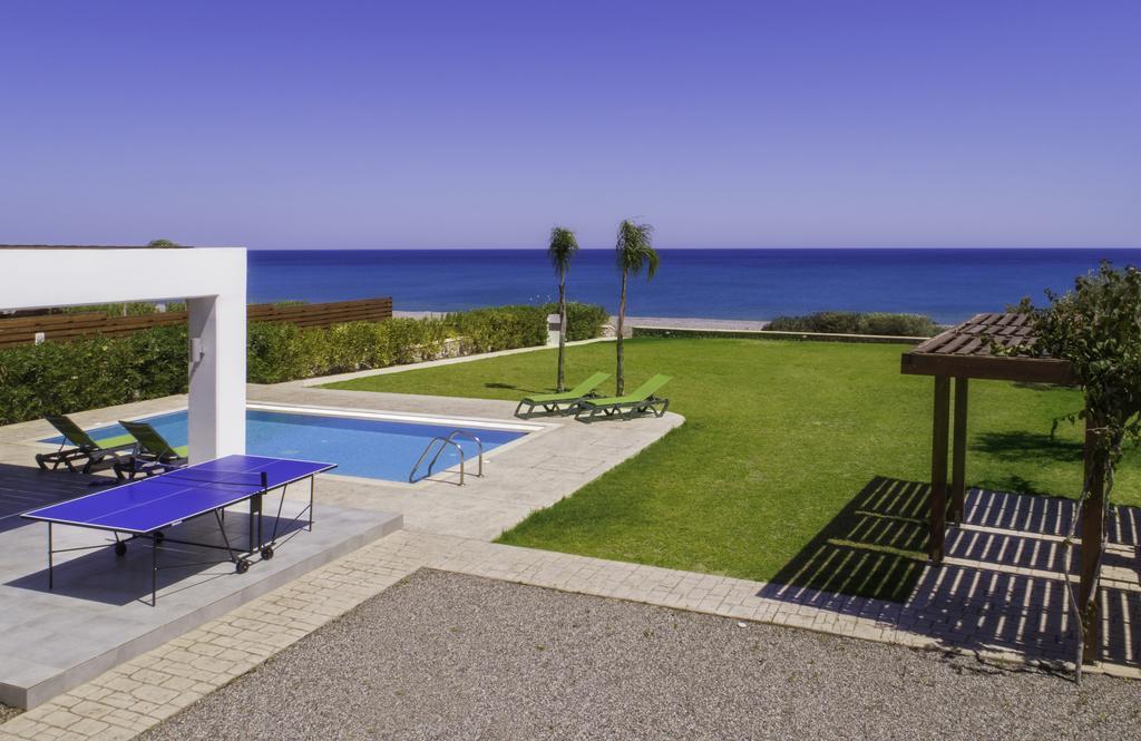 Antonoglou Beach Villas - Waterfront Luxury Retreat Λαχανιά Εξωτερικό φωτογραφία