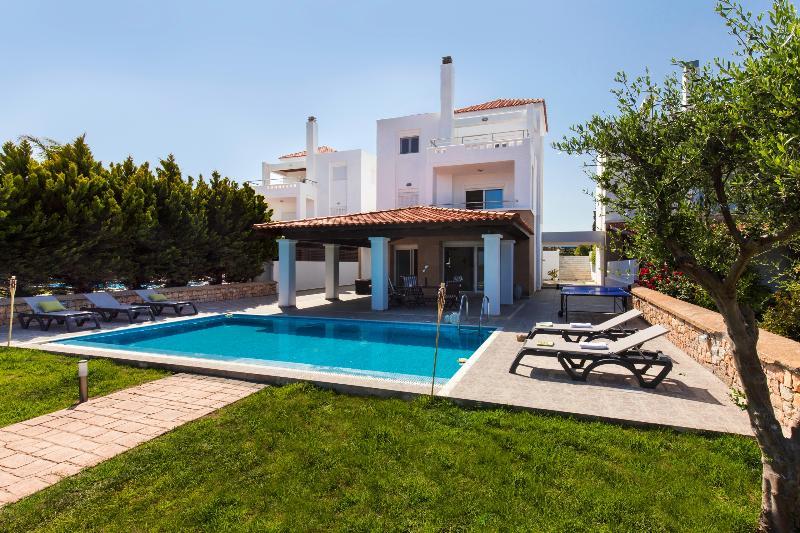 Antonoglou Beach Villas - Waterfront Luxury Retreat Λαχανιά Εξωτερικό φωτογραφία