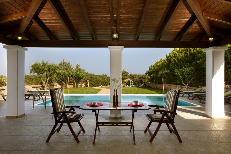 Antonoglou Beach Villas - Waterfront Luxury Retreat Λαχανιά Εξωτερικό φωτογραφία